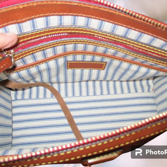 Dooney and Bourke Handbag New Without Tags - Picture 3 of 3